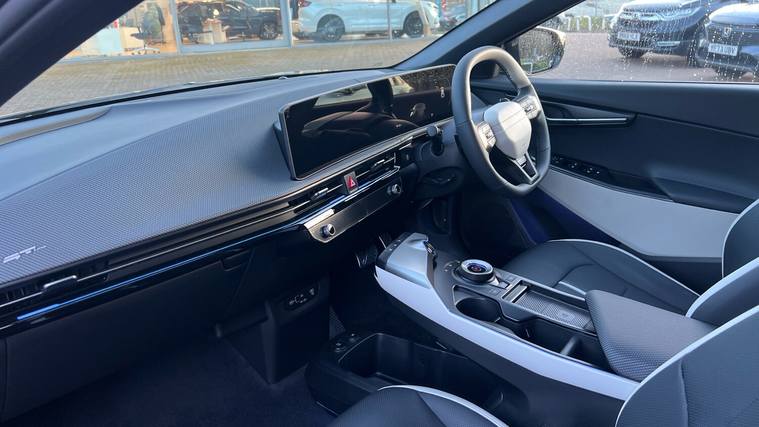 Used Kia EV6 2025 for sale - 76493744: Photo 9