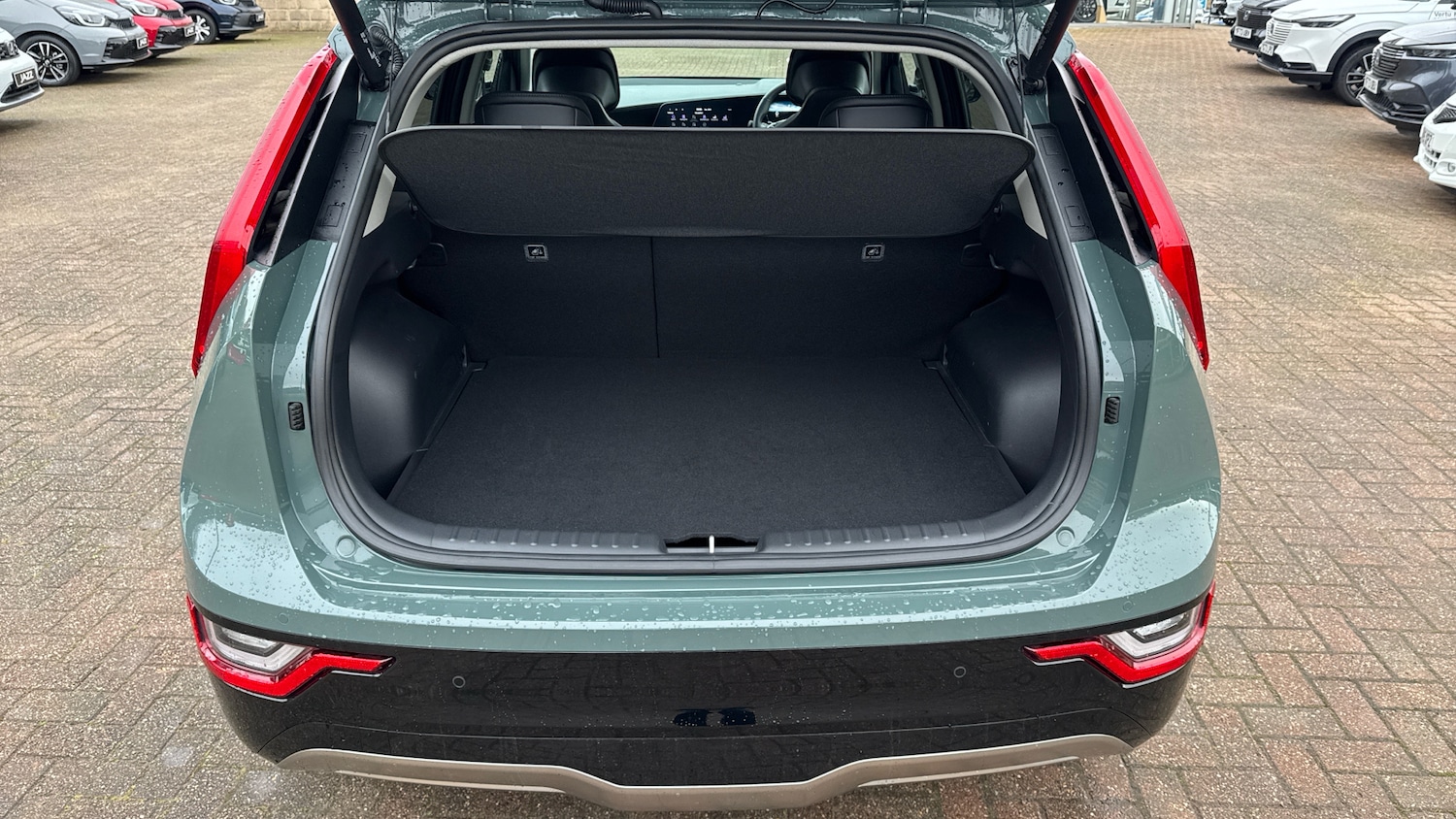 Used Kia Niro 2023 for sale - 76583139: Photo 4