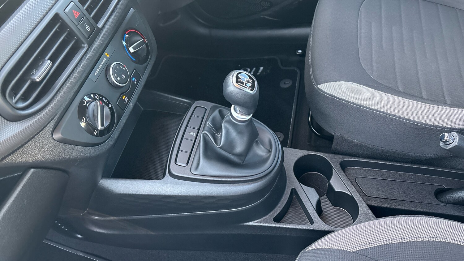 Used Hyundai i10 2023 for sale - 77567620: Photo 13