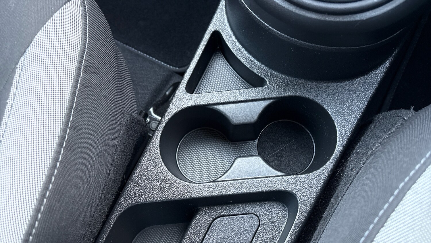 Used Hyundai i10 2023 for sale - 77567620: Photo 32