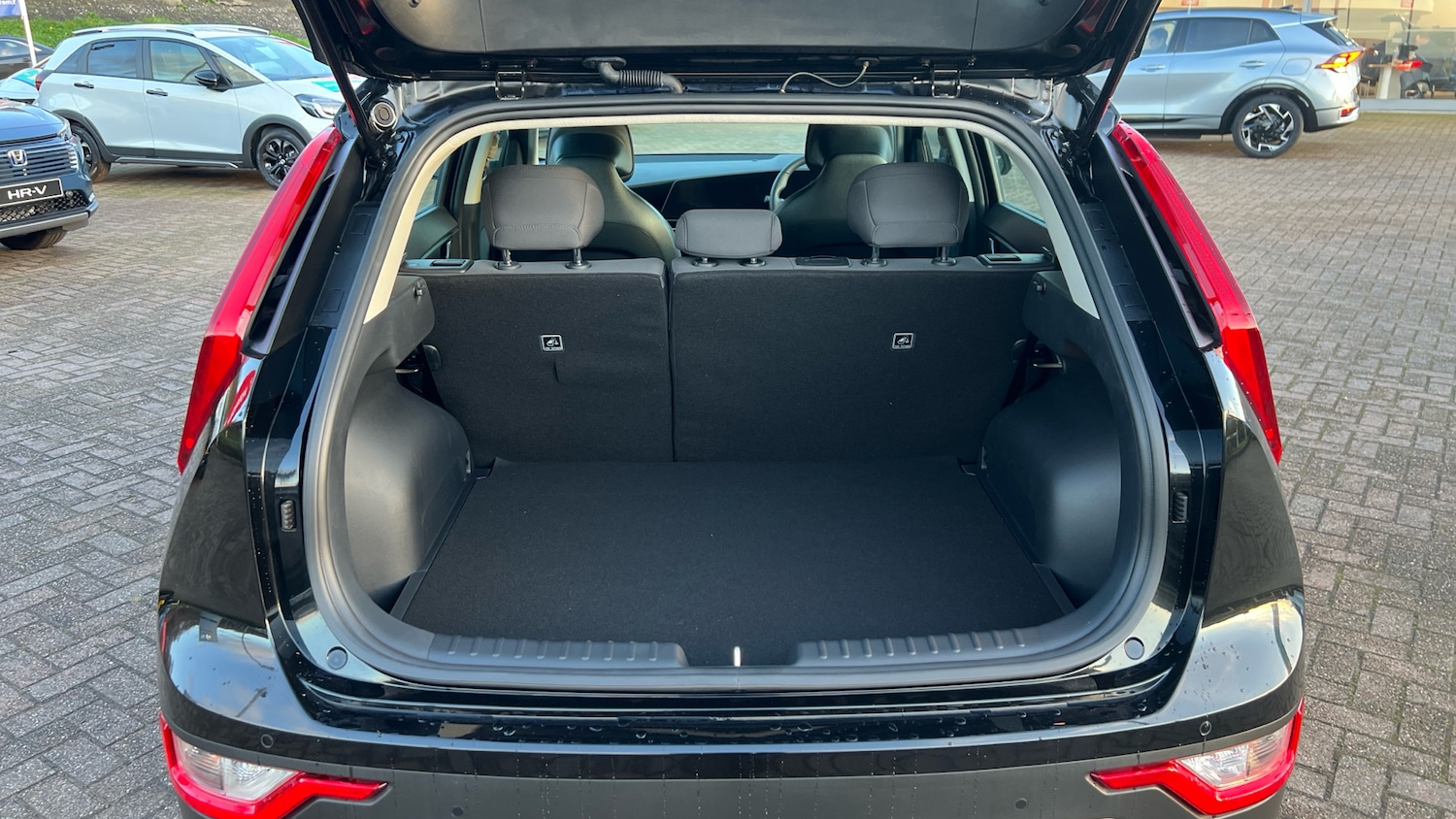 Used Kia Niro 2025 for sale - 77087281: Photo 4