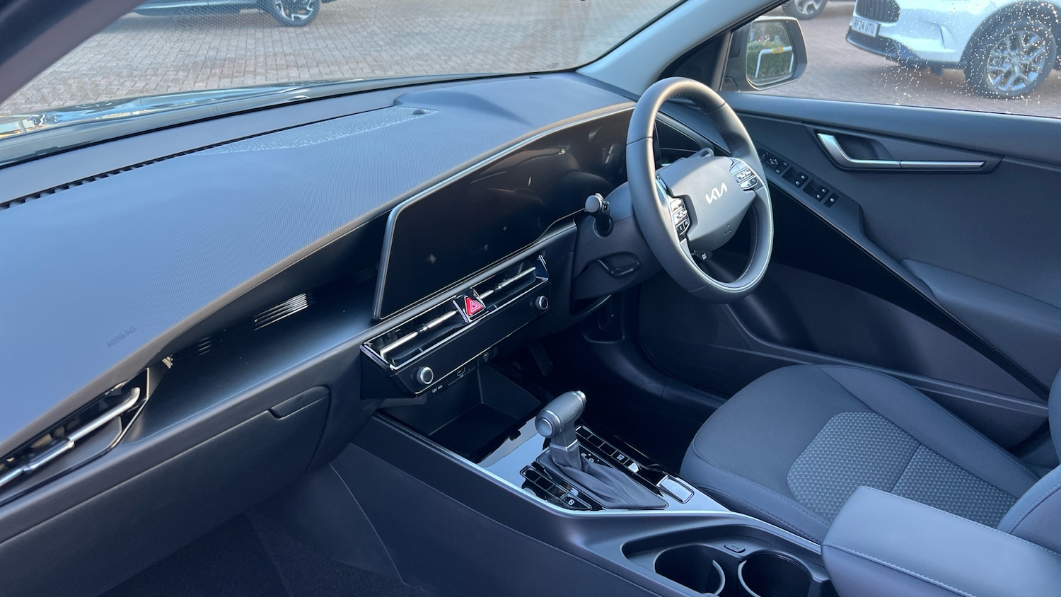 Used Kia Niro 2025 for sale - 77087281: Photo 9