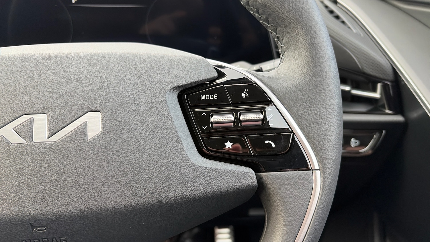 Used Kia Niro 2025 for sale - 77213314: Photo 32