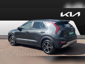 Used Kia Niro 2023 for sale - 78815000: Photo