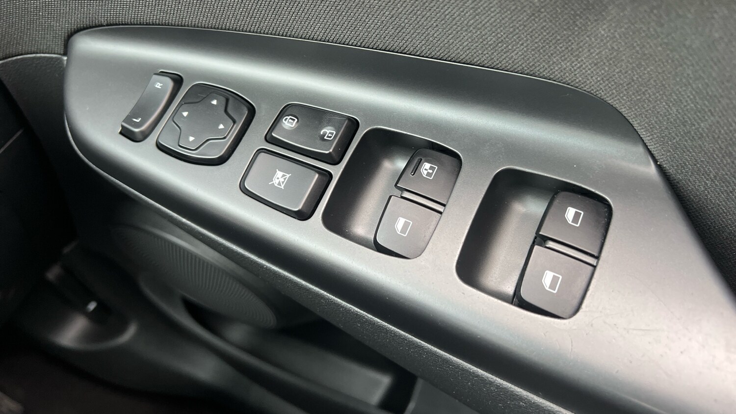 Used Hyundai KONA 2022 for sale - 78078025: Photo 30