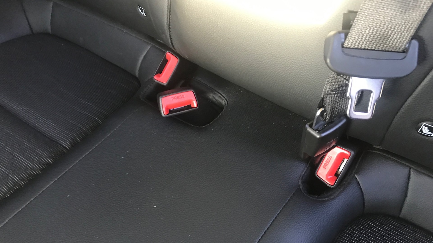 Used Kia Stonic 2023 for sale - 77180632: Photo 17