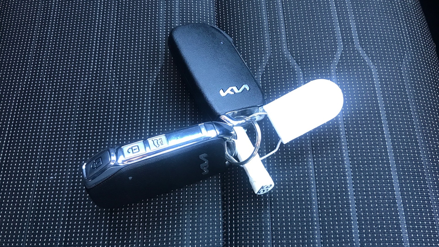 Used Kia Stonic 2023 for sale - 77180632: Photo 20