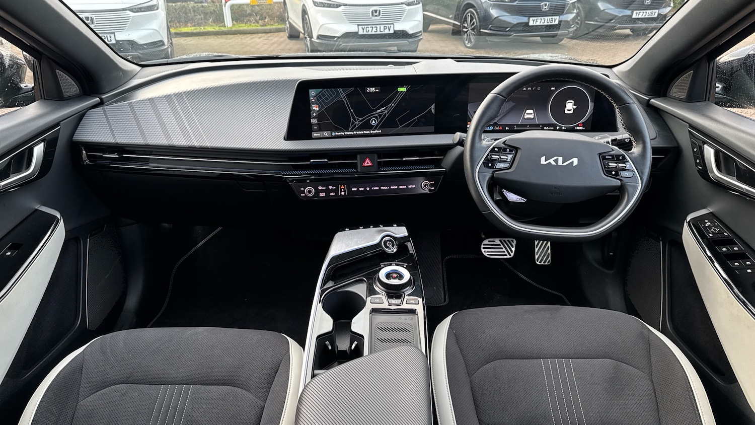 Used Kia EV6 2023 for sale - 76859009: Photo 10