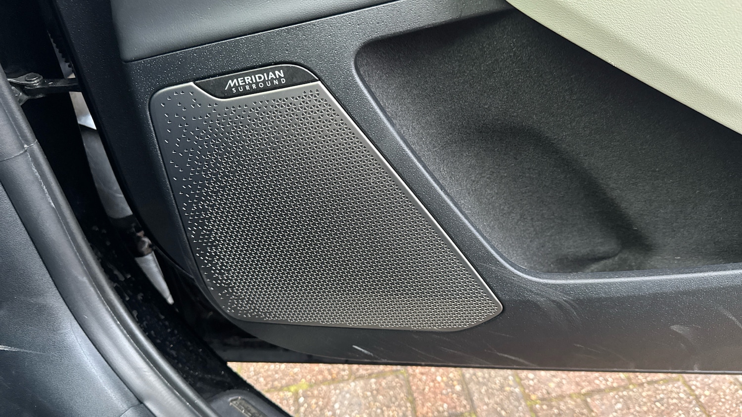 Used Kia EV6 2023 for sale - 76859009: Photo 40