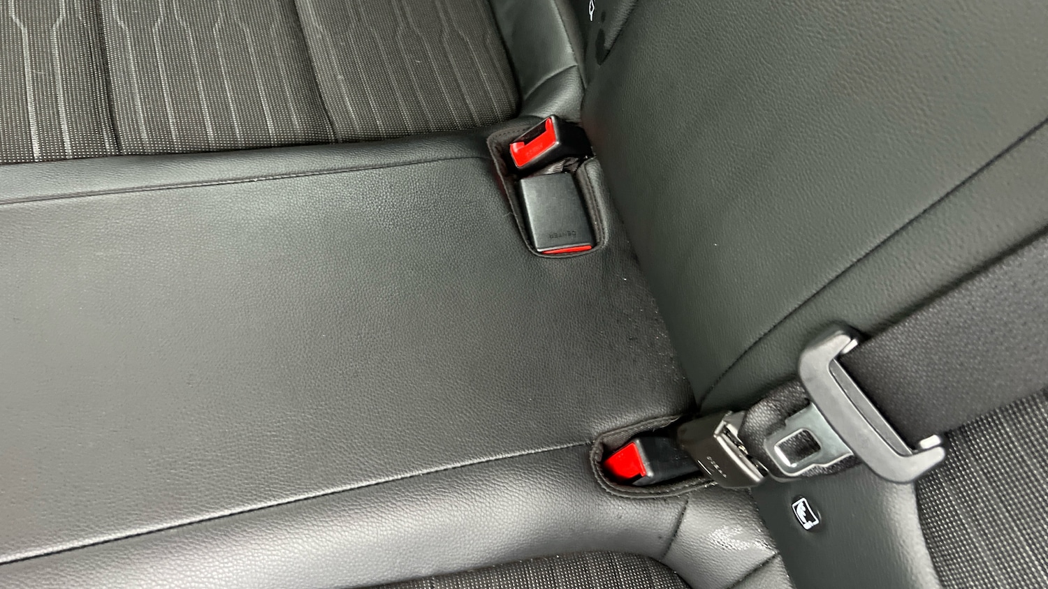 Used Kia Stonic 2024 for sale - 76736388: Photo 17