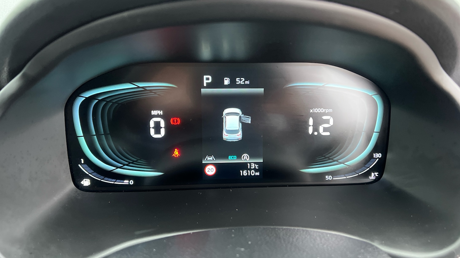 Used Kia Stonic 2024 for sale - 76736388: Photo 18