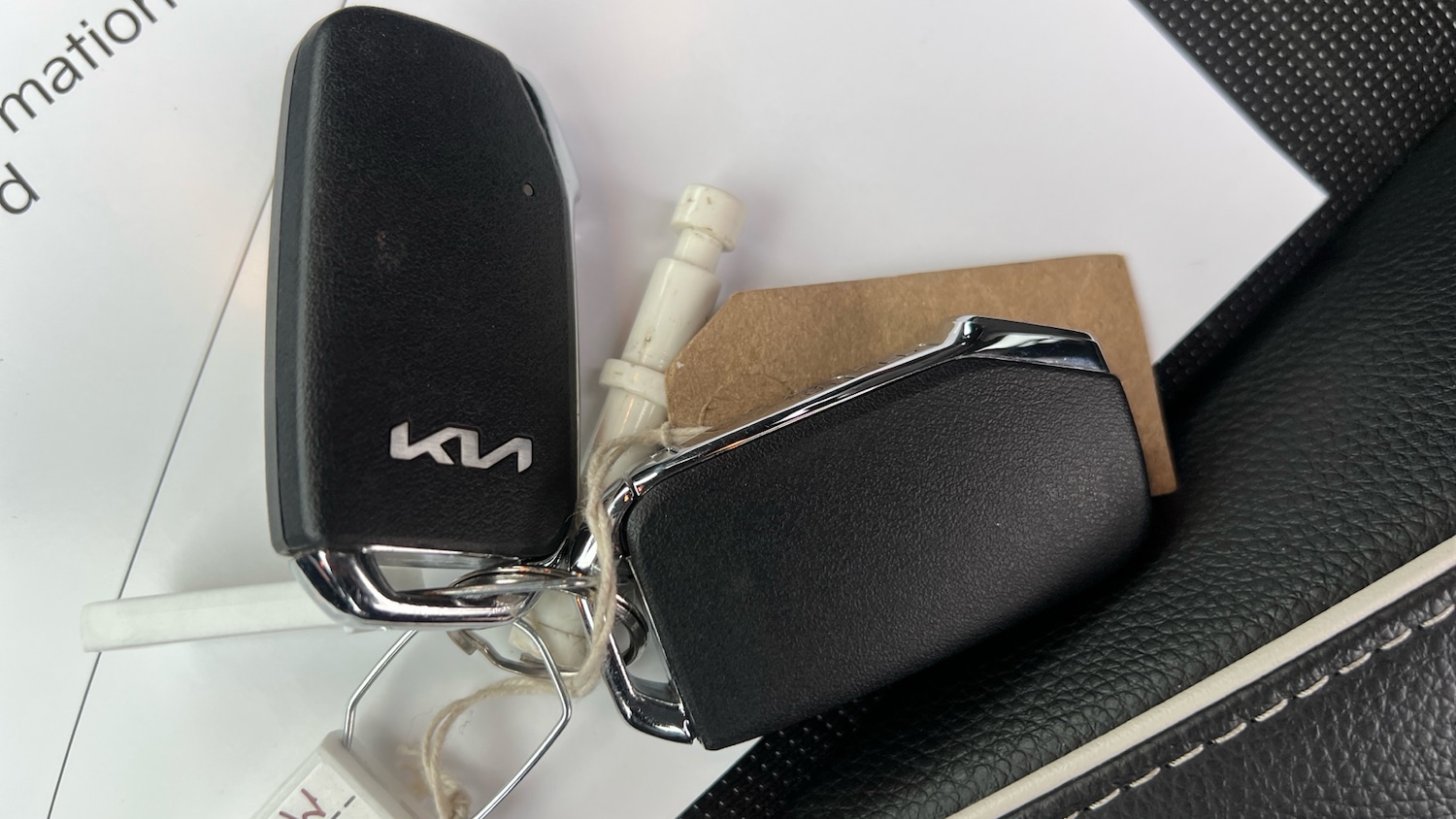 Used Kia Stonic 2024 for sale - 76736388: Photo 20