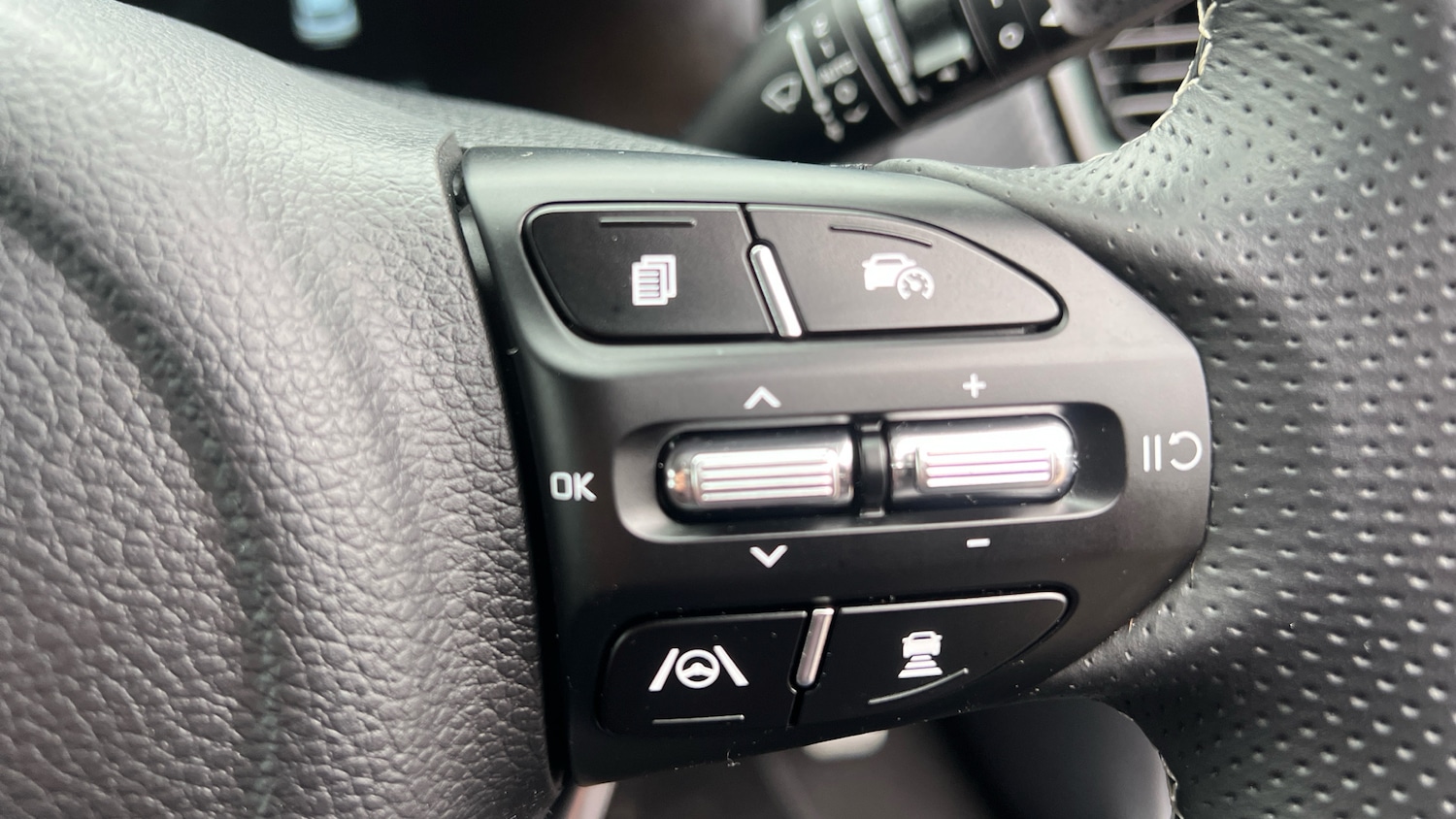 Used Kia Stonic 2024 for sale - 76736388: Photo 26