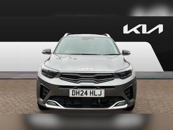 Used Kia Stonic 2024 for sale - 76736388: Photo