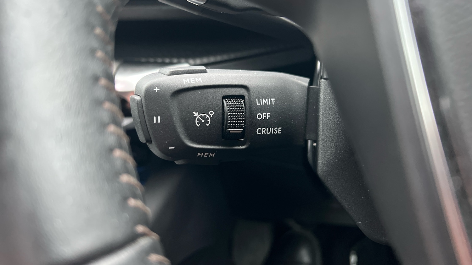 Used Peugeot 3008 2024 for sale - 76807396: Photo 31