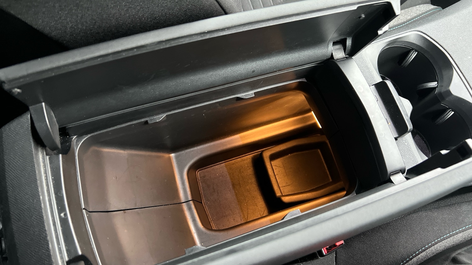 Used Peugeot 3008 2024 for sale - 76807396: Photo 32