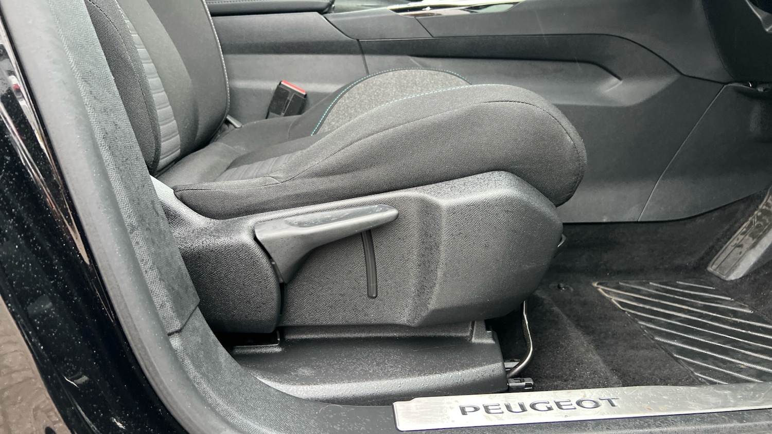 Used Peugeot 3008 2024 for sale - 76807396: Photo 40