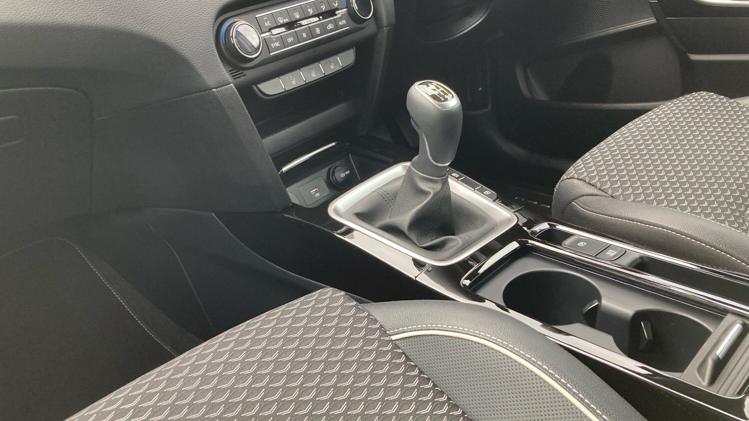 Used Kia XCeed 2025 for sale - 78149760: Photo 13