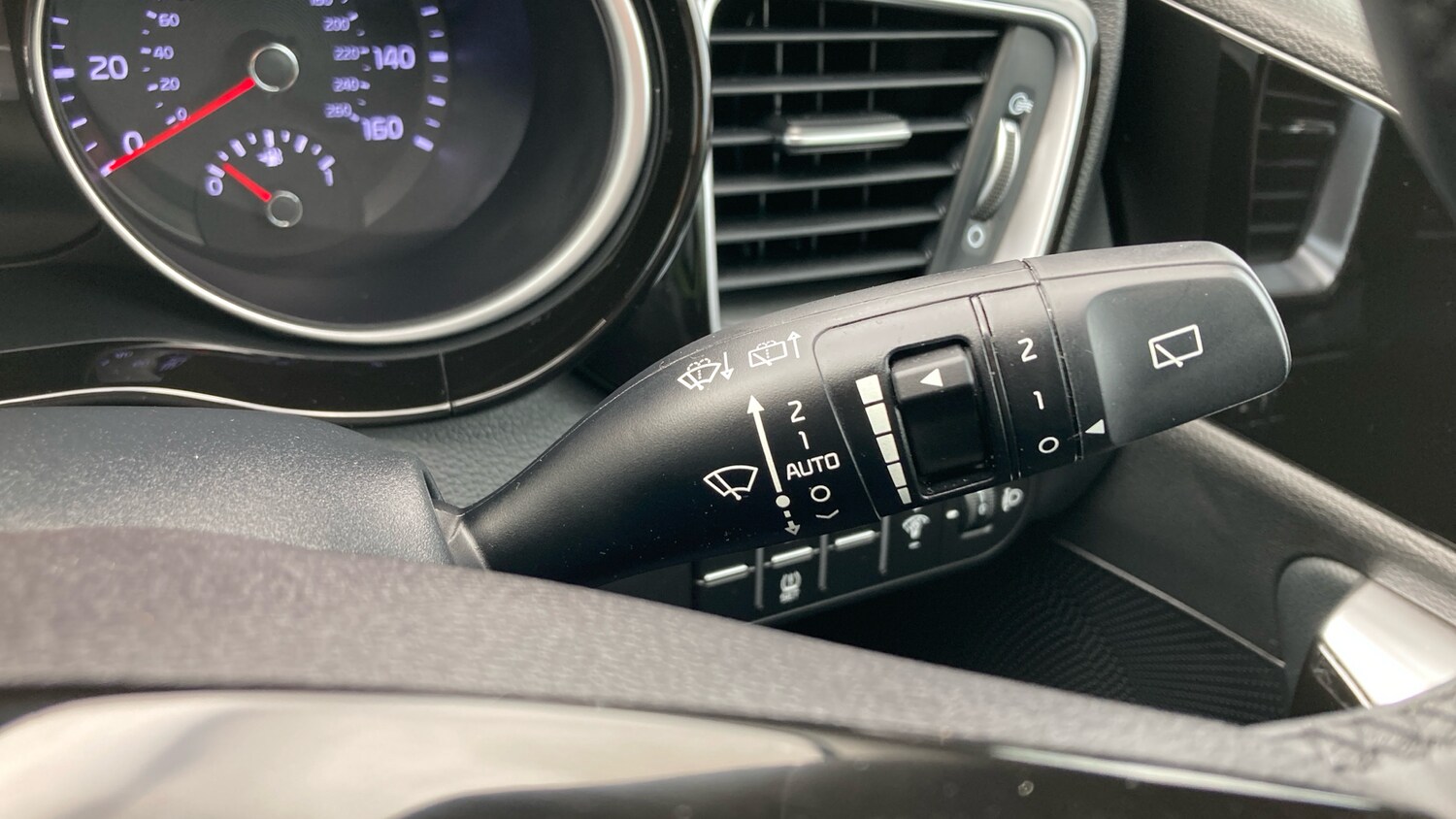 Used Kia XCeed 2025 for sale - 78149760: Photo 31