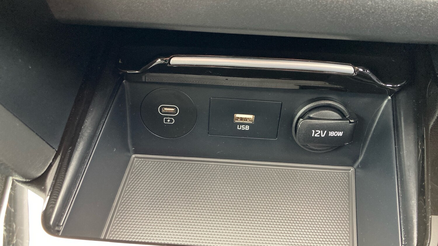 Used Kia XCeed 2025 for sale - 78149760: Photo 33