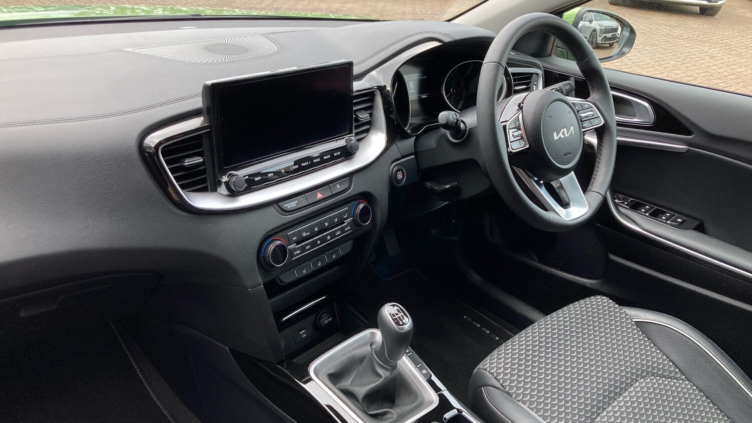 Used Kia XCeed 2025 for sale - 78149760: Photo 9