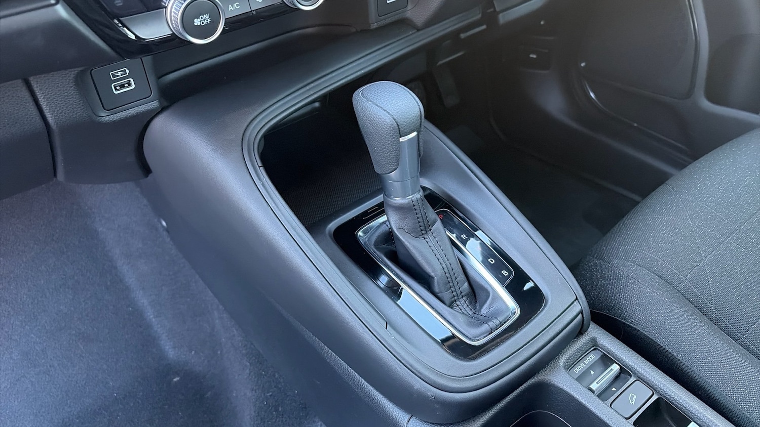 Used Honda HR-V 2024 for sale - 77071381: Photo 13