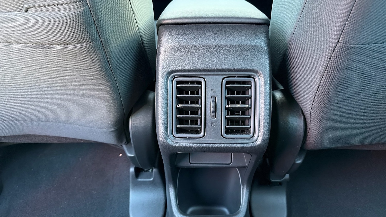 Used Honda HR-V 2024 for sale - 77071381: Photo 28