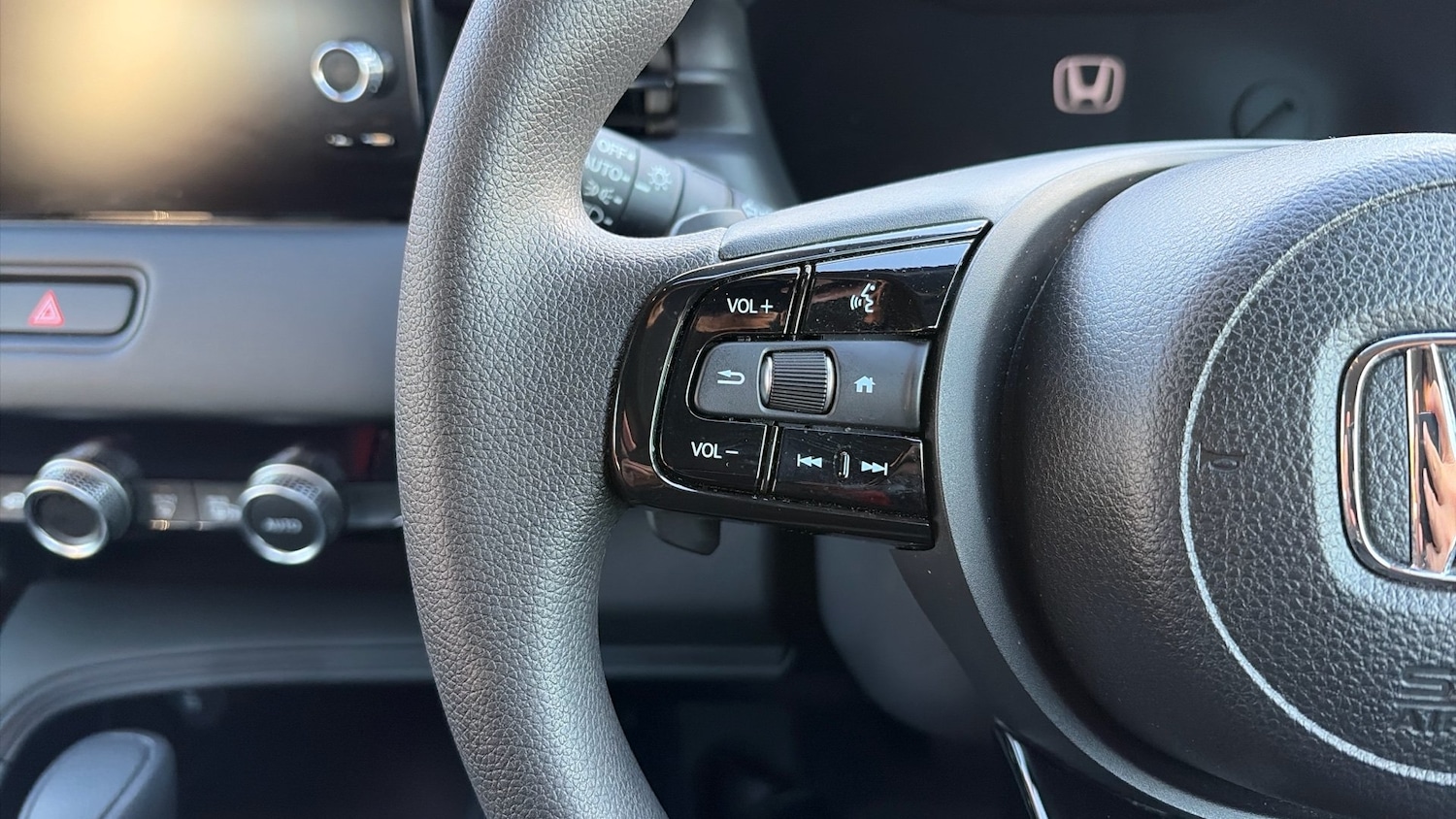 Used Honda HR-V 2024 for sale - 77071381: Photo 35