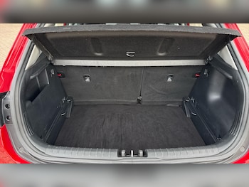 Used Kia Stonic 2023 for sale - 78654897: Photo