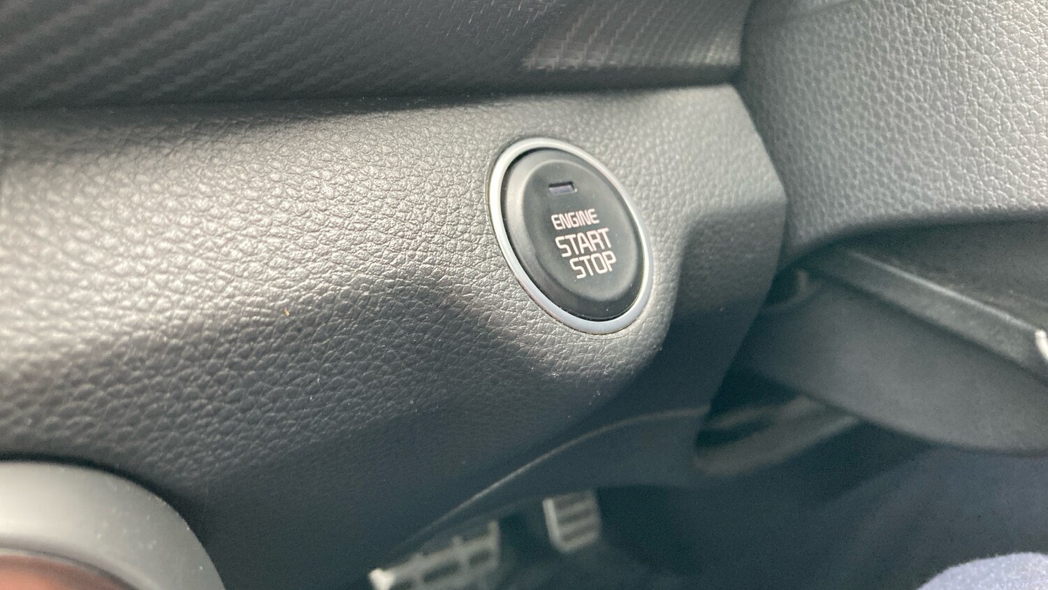 Used Kia Stonic 2023 for sale - 78190885: Photo 40