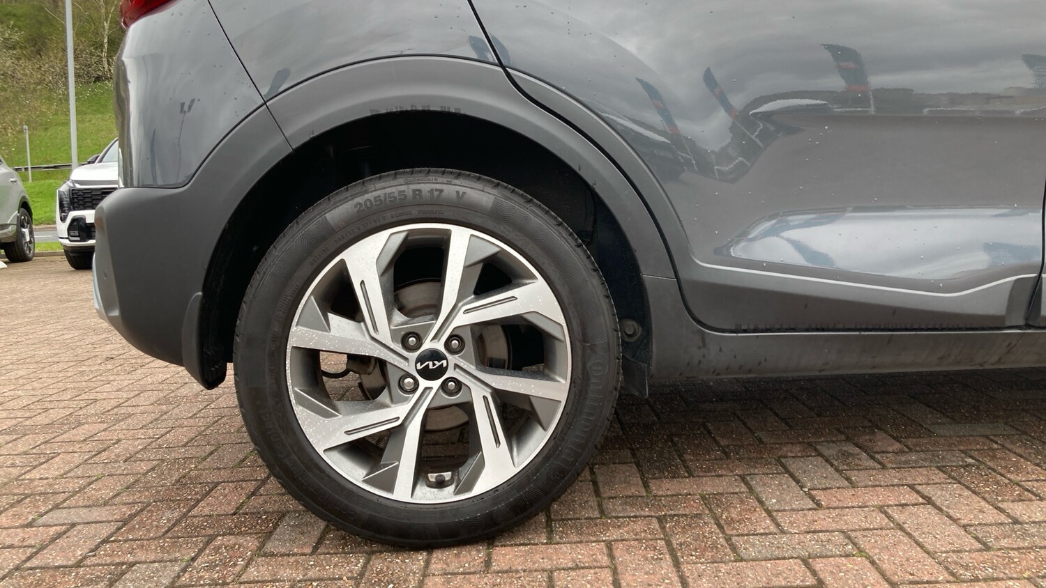 Used Kia Stonic 2023 for sale - 78190885: Photo 7