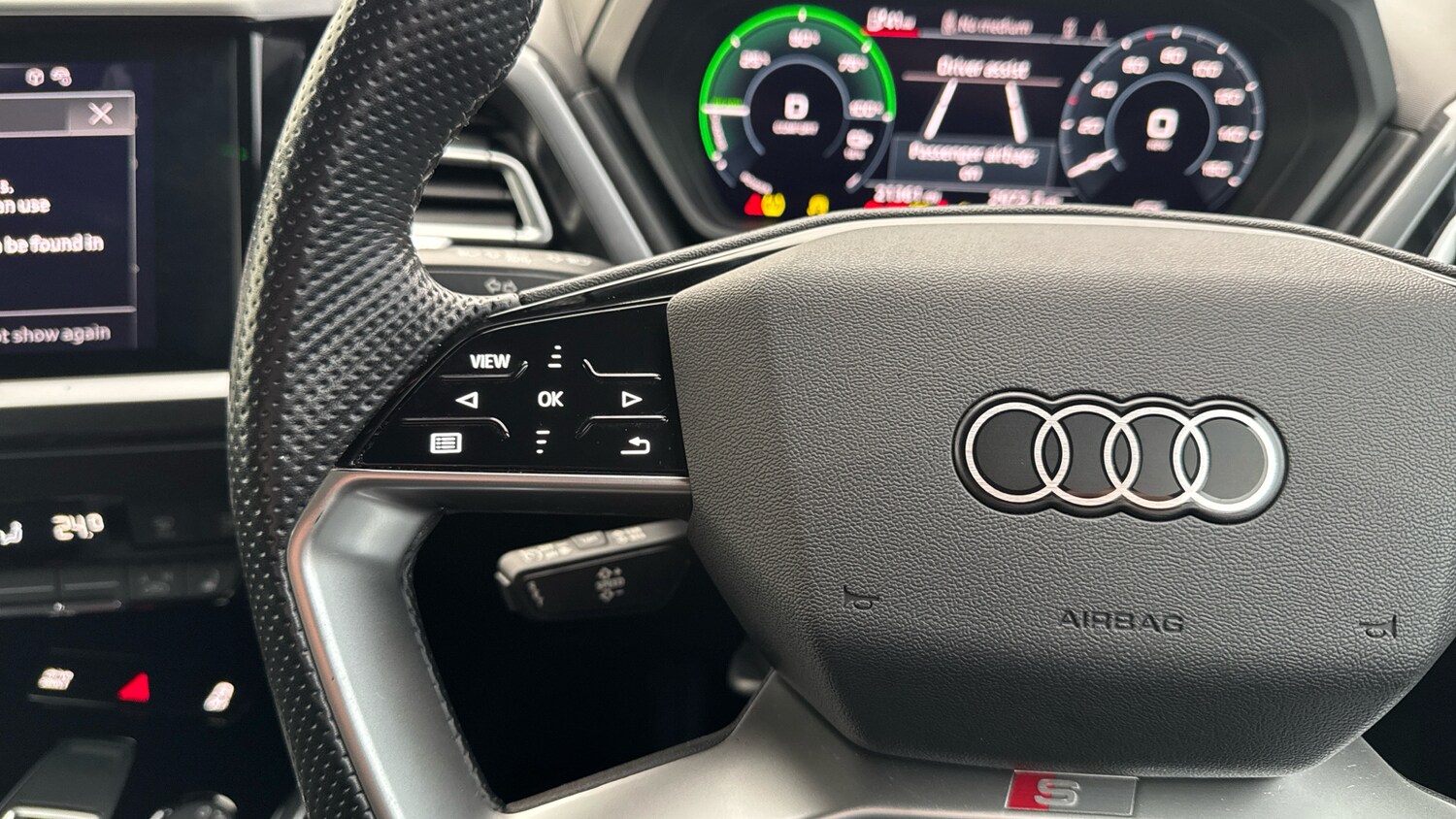 Used Audi Q4 e-tron 2022 for sale - 76736386: Photo 29