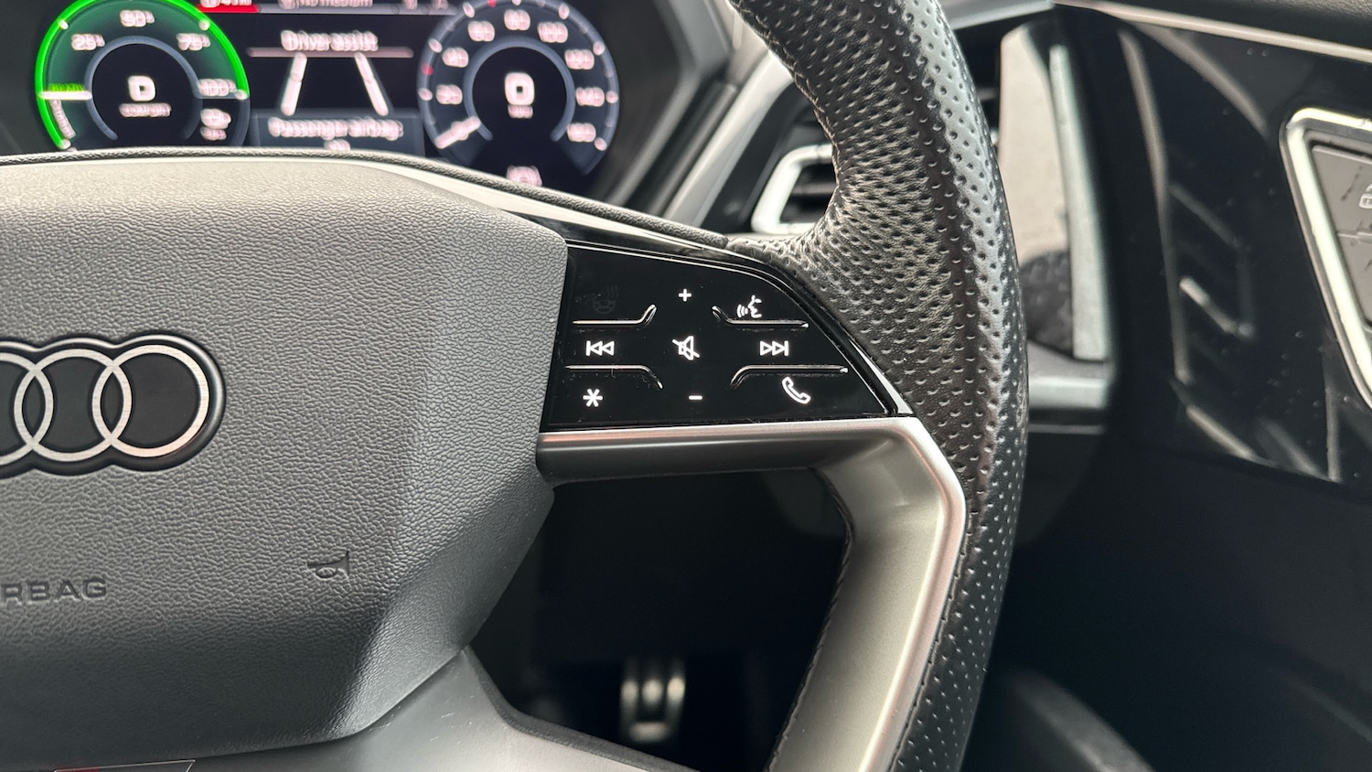 Used Audi Q4 e-tron 2022 for sale - 76736386: Photo 30