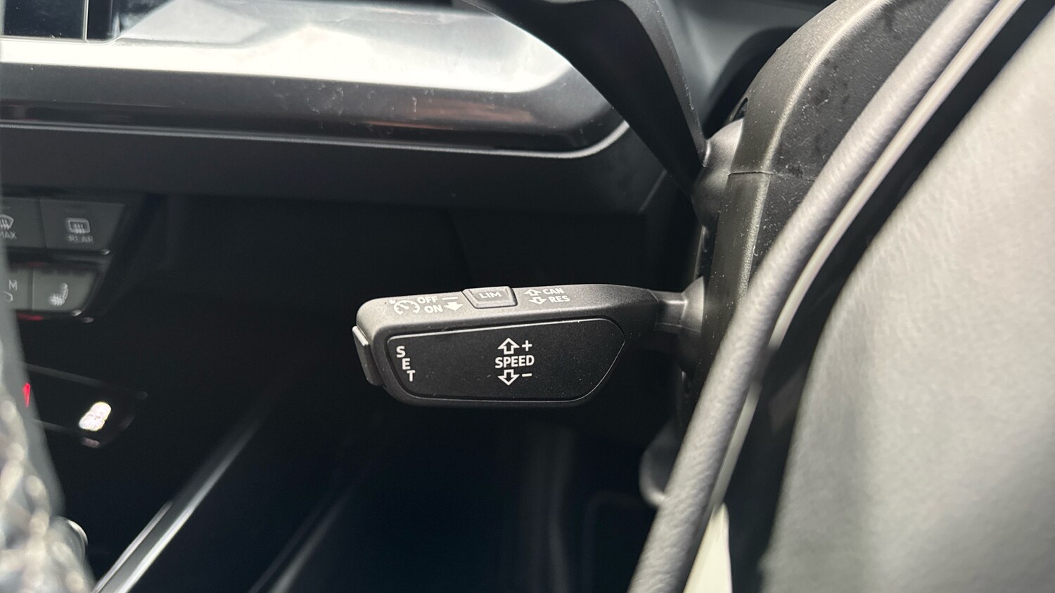 Used Audi Q4 e-tron 2022 for sale - 76736386: Photo 32