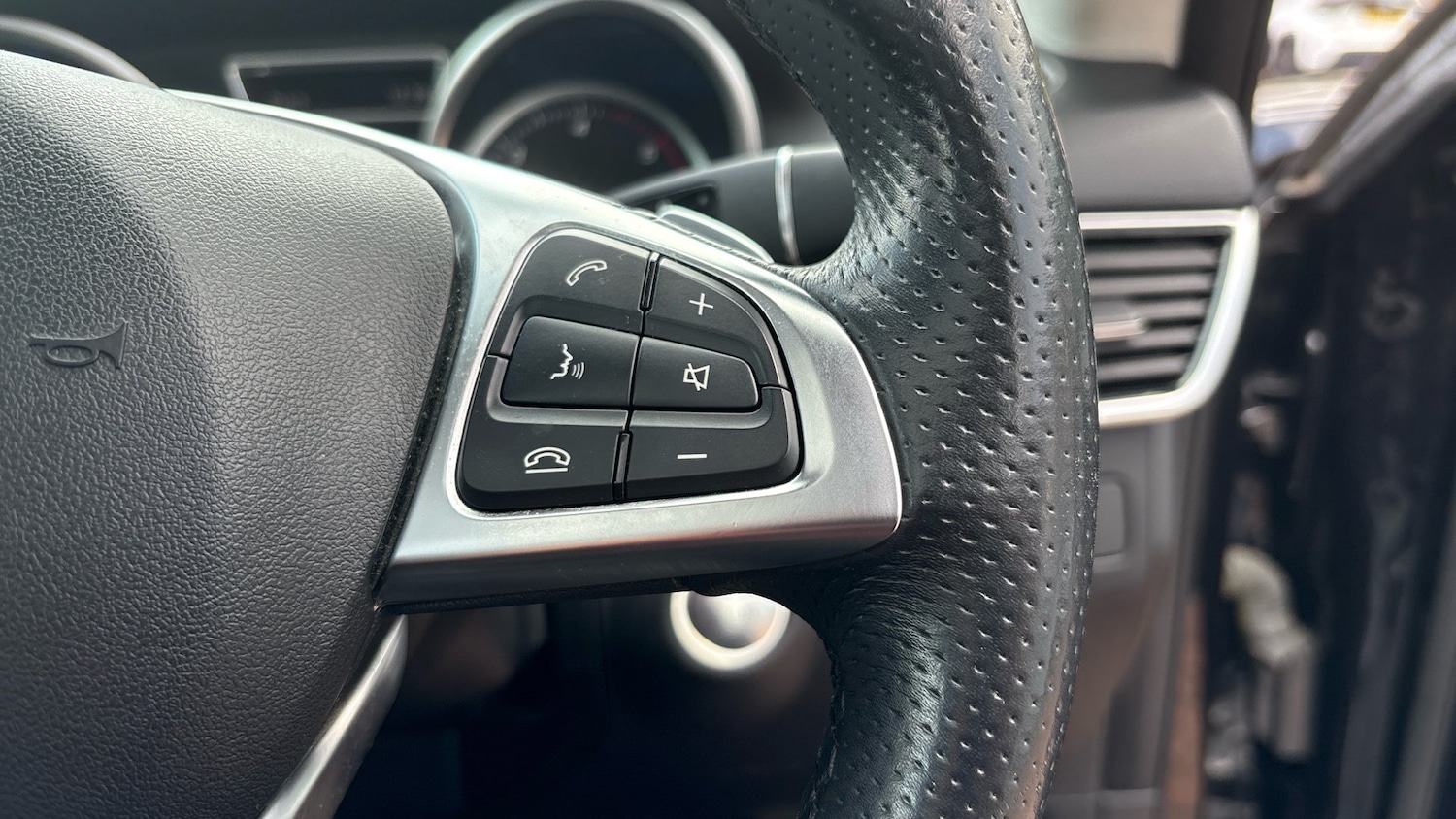 Used Mercedes-Benz GLE 2016 for sale - 76517914: Photo 31