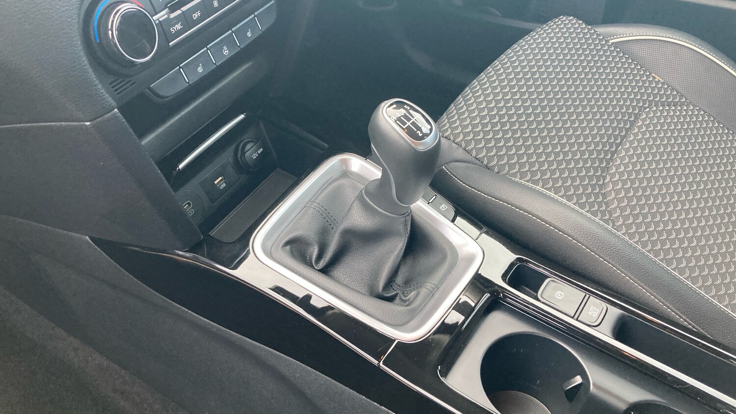 Used Kia XCeed 2024 for sale - 76959758: Photo 13