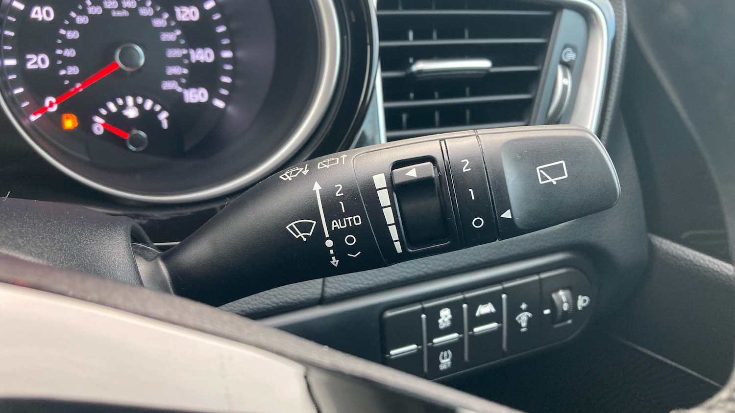 Used Kia XCeed 2024 for sale - 76959758: Photo 27