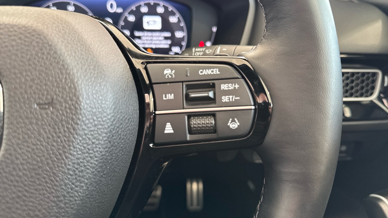 Used Honda Civic 2025 for sale - 77629900: Photo 31