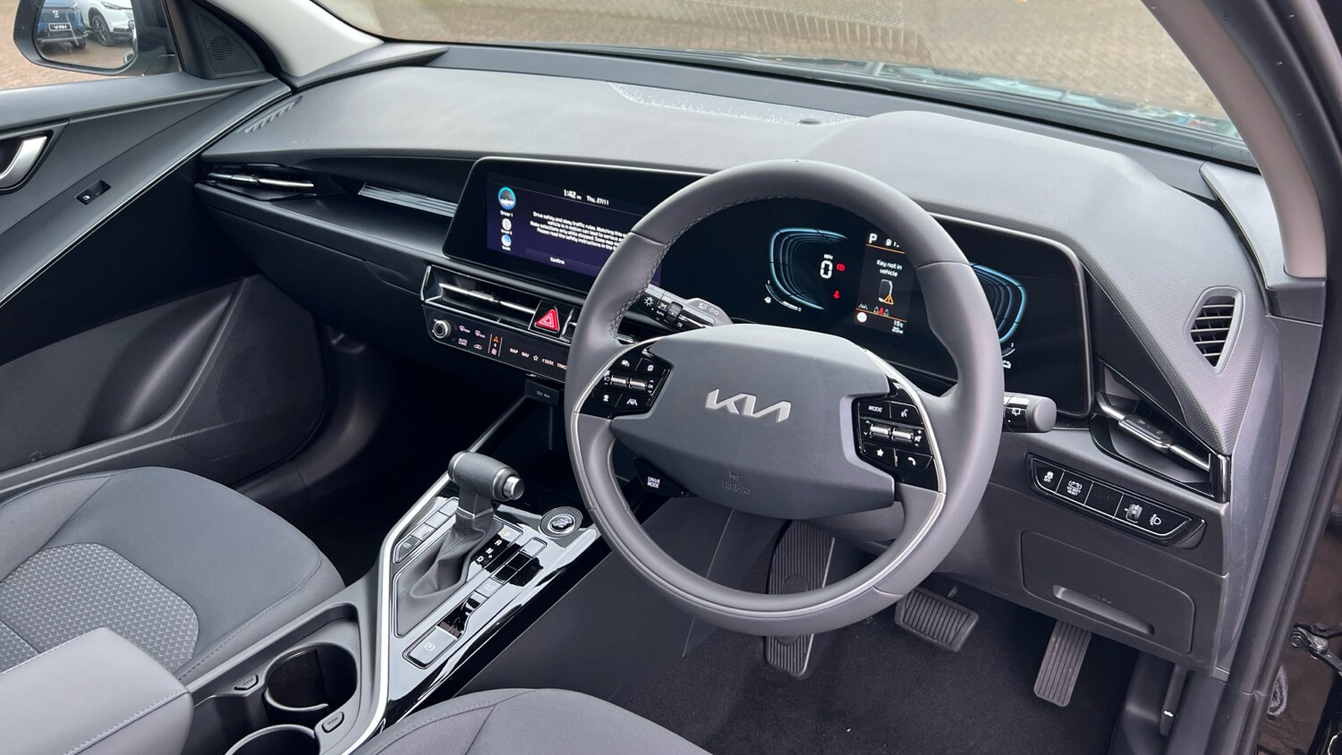 Used Kia Niro 2025 for sale - 76493746: Photo 11