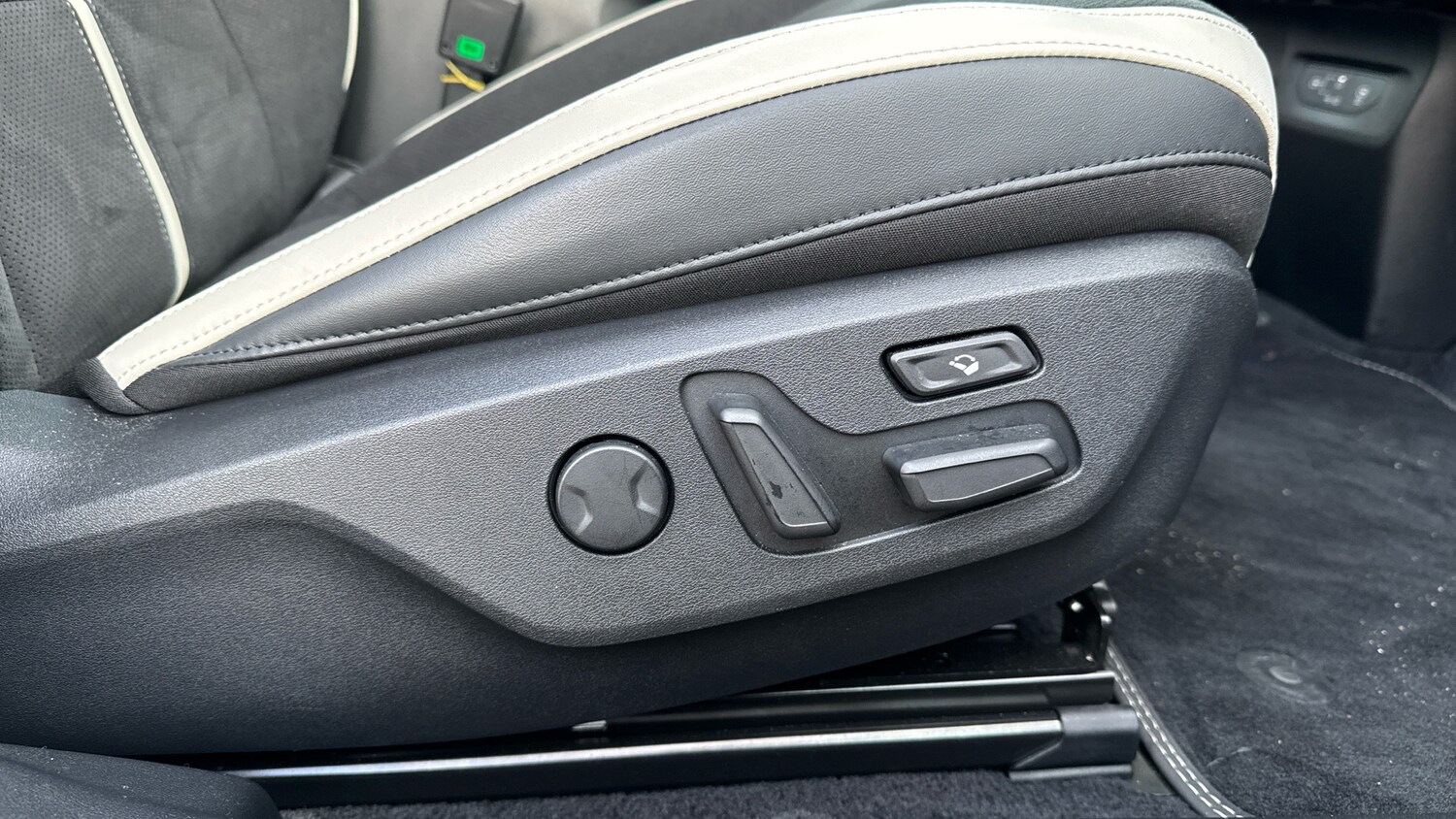 Used Kia EV6 2025 for sale - 76114845: Photo 40