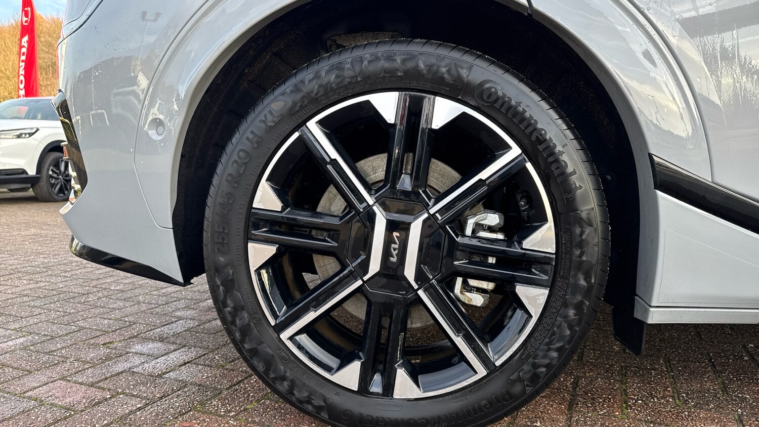 Used Kia EV6 2025 for sale - 76114845: Photo 7