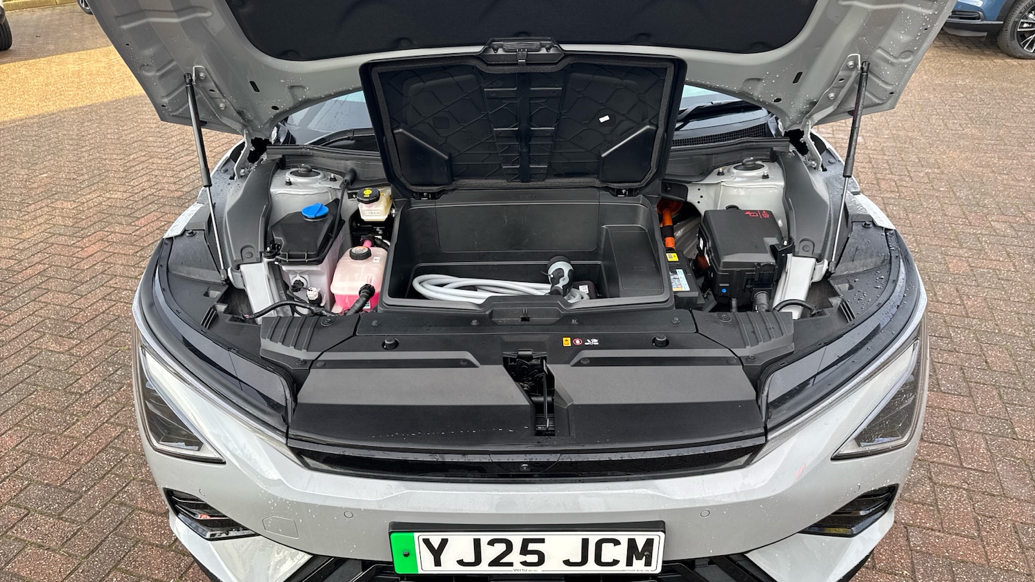 Used Kia EV6 2025 for sale - 76114845: Photo 8