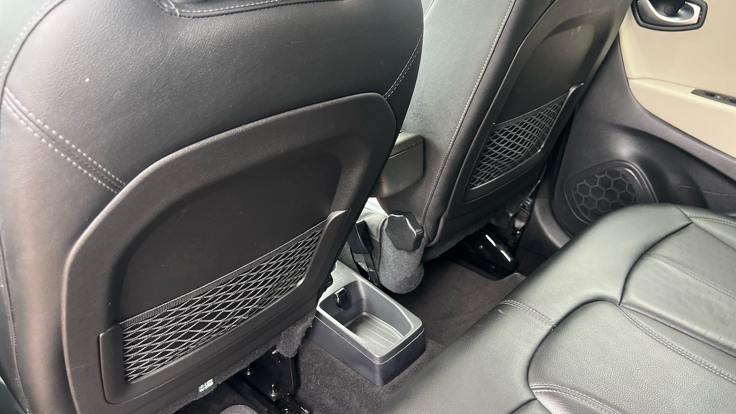 Used Renault Captur 2018 for sale - 76363219: Photo 29