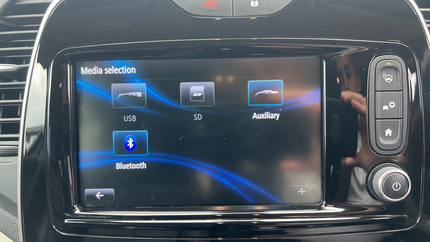 Used Renault Captur 2018 for sale - 76363219: Photo 35