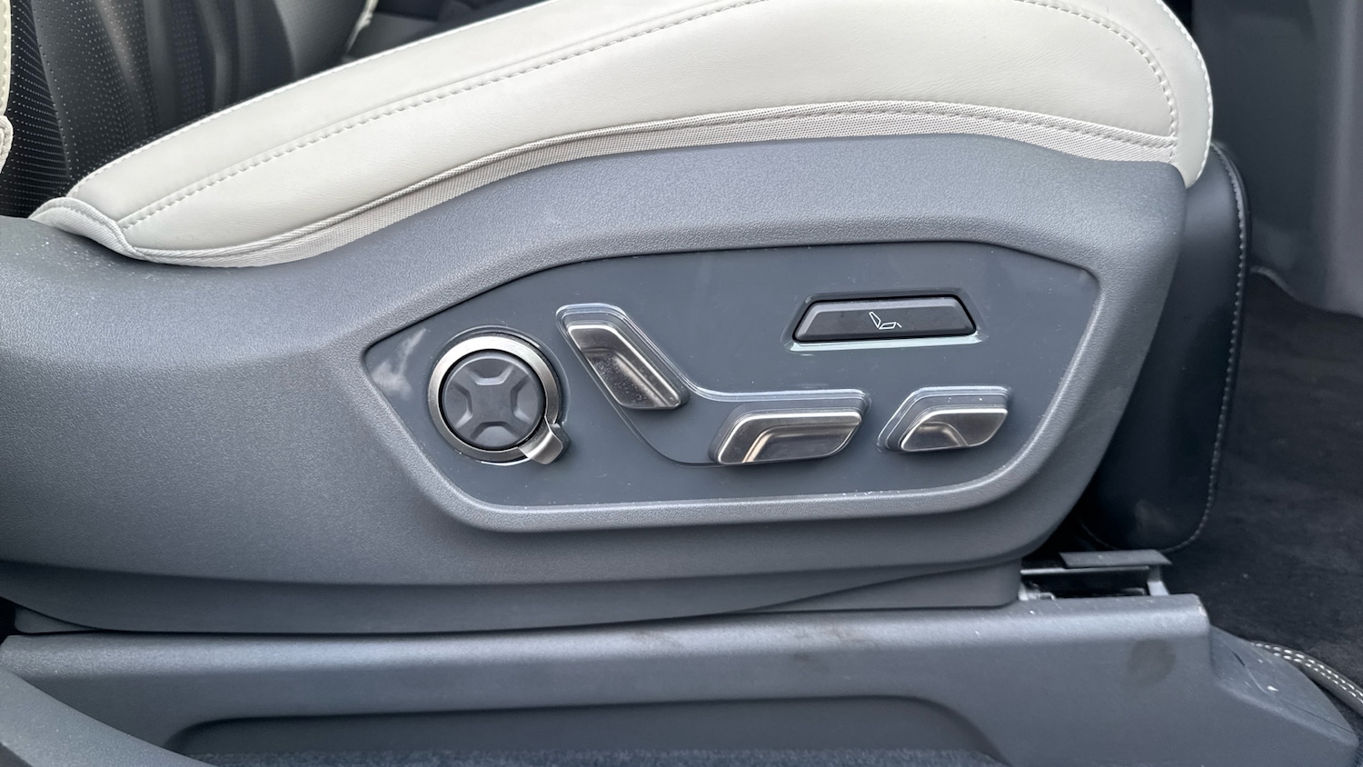 Used Kia EV9 2025 for sale - 76114838: Photo 42