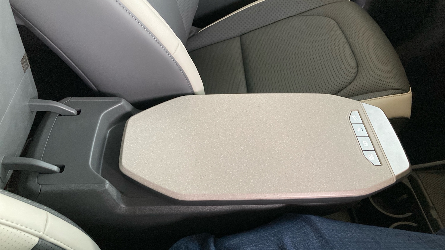 Used Kia EV3 2025 for sale - 77965618: Photo 36