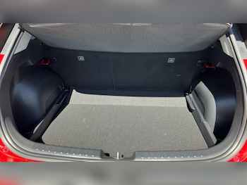 Used Kia Niro 2024 for sale - 76180855: Photo 4