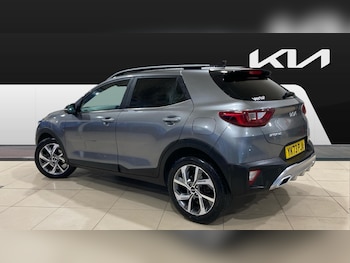 Used Kia Stonic 2024 for sale - 77618788: Photo
