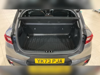 Used Kia Stonic 2024 for sale - 77618788: Photo