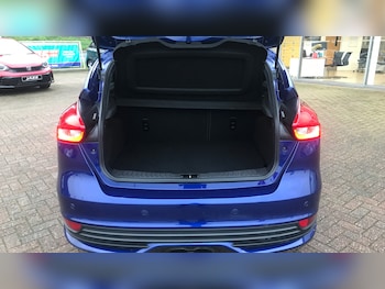 Used Ford Focus 2015 for sale - 77077820: Photo